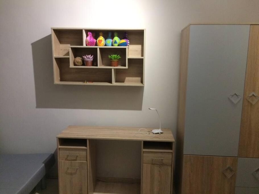 Nice Room, Комната, Pokoj Miedzy Airport Wro A Centrum Wrocław Eksteriør bilde
